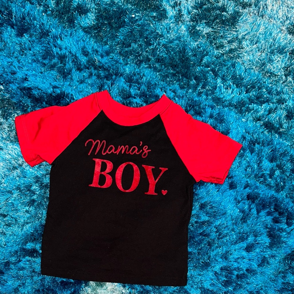 Red and black 2T Mama’s Boy shirt